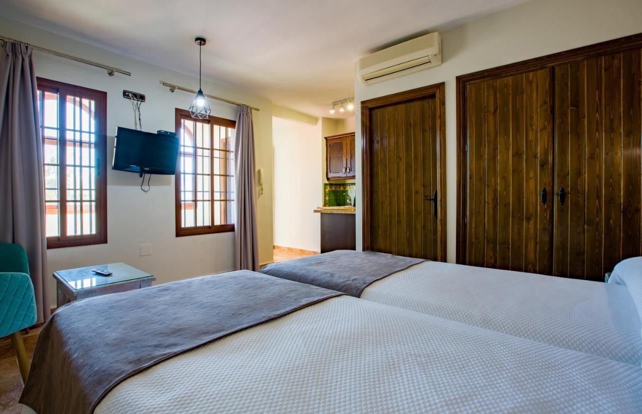 Hostal Don Joaquin Alora Bagian luar foto