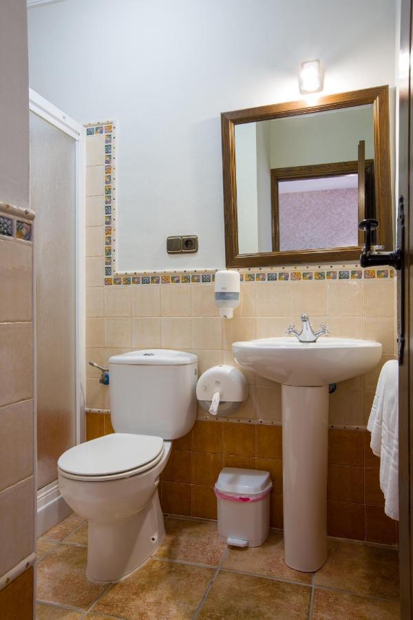 Hostal Don Joaquin Alora Bagian luar foto