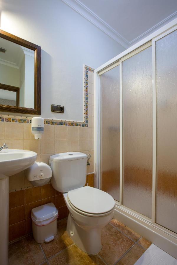 Hostal Don Joaquin Alora Bagian luar foto